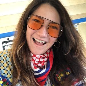 Meet your Posher, Ariana